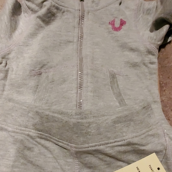 True religion girl sweat hoodie outfit host pick june 24 - Picture 6 of 9